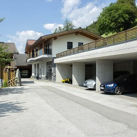 Zinzlerbauer Apartamento *